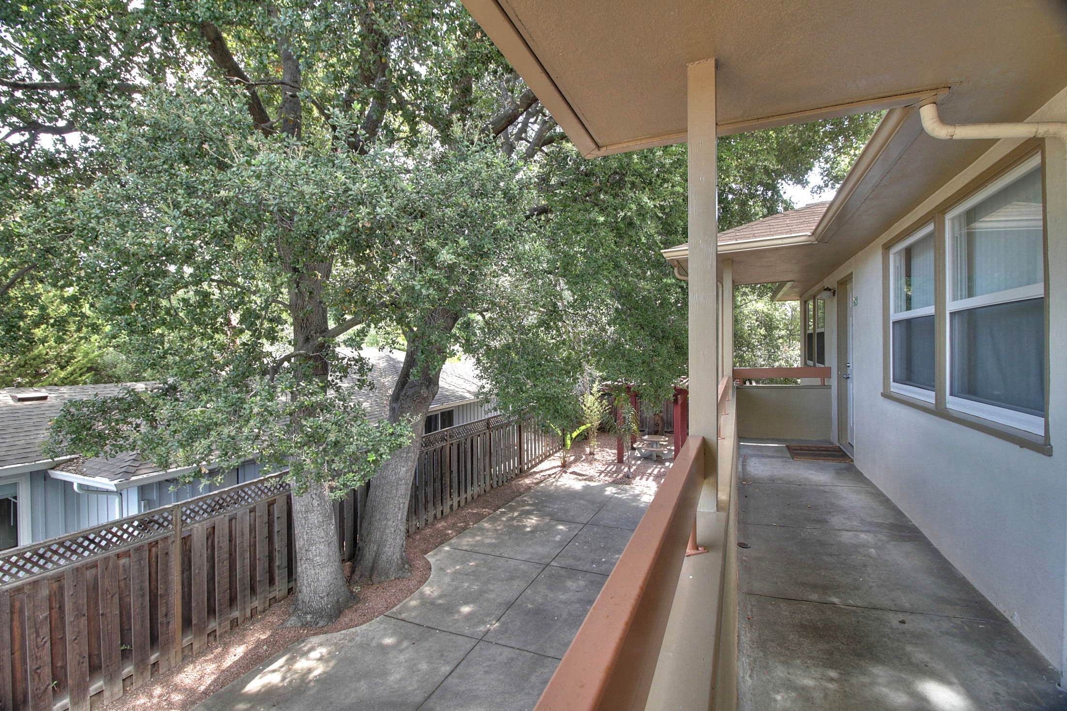 423 - 429 Waverley photo 2